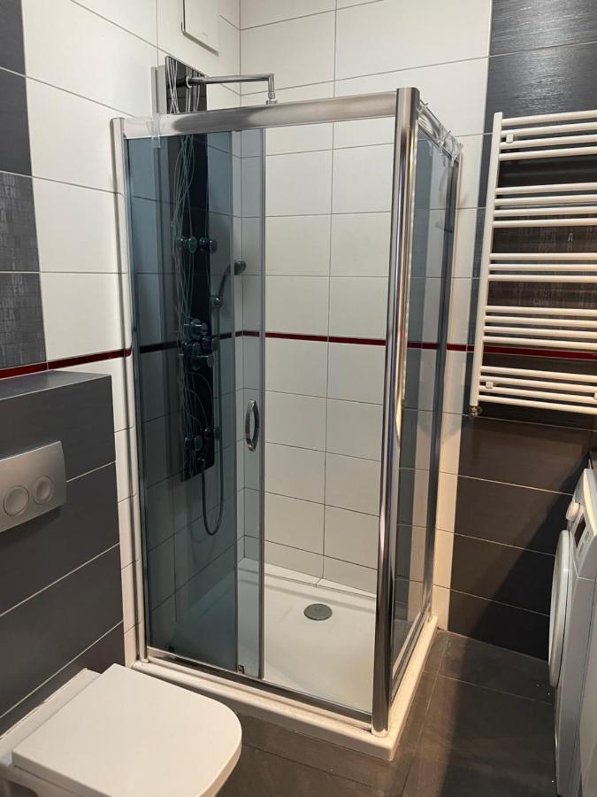 Apartment 42 M Z Miejscem W Garazu Z Winda Blisko Centrum I Morza Gdynia